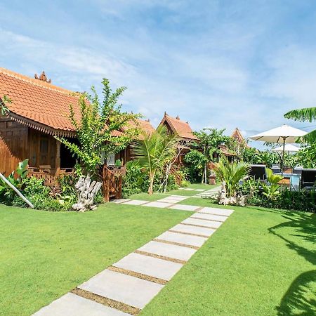 Lima Beach Inn Munggu Exteriér fotografie